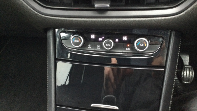 Vauxhall Grandland 1.2 Turbo GS Line 5dr Petrol Hatchback